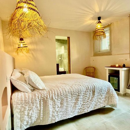 La Parenthese Du Var - Chambre D'Hotes Petits Dejeuners Inclus Et Terrasse Ombragee Saint-Antonin-du-Var Extérieur photo