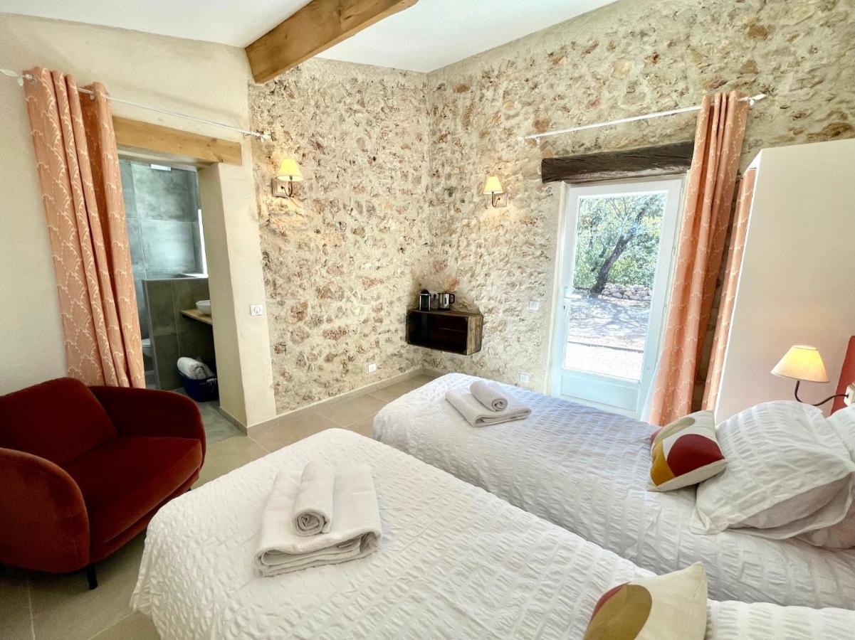 La Parenthese Du Var - Chambre D'Hotes Petits Dejeuners Inclus Et Terrasse Ombragee Saint-Antonin-du-Var Extérieur photo