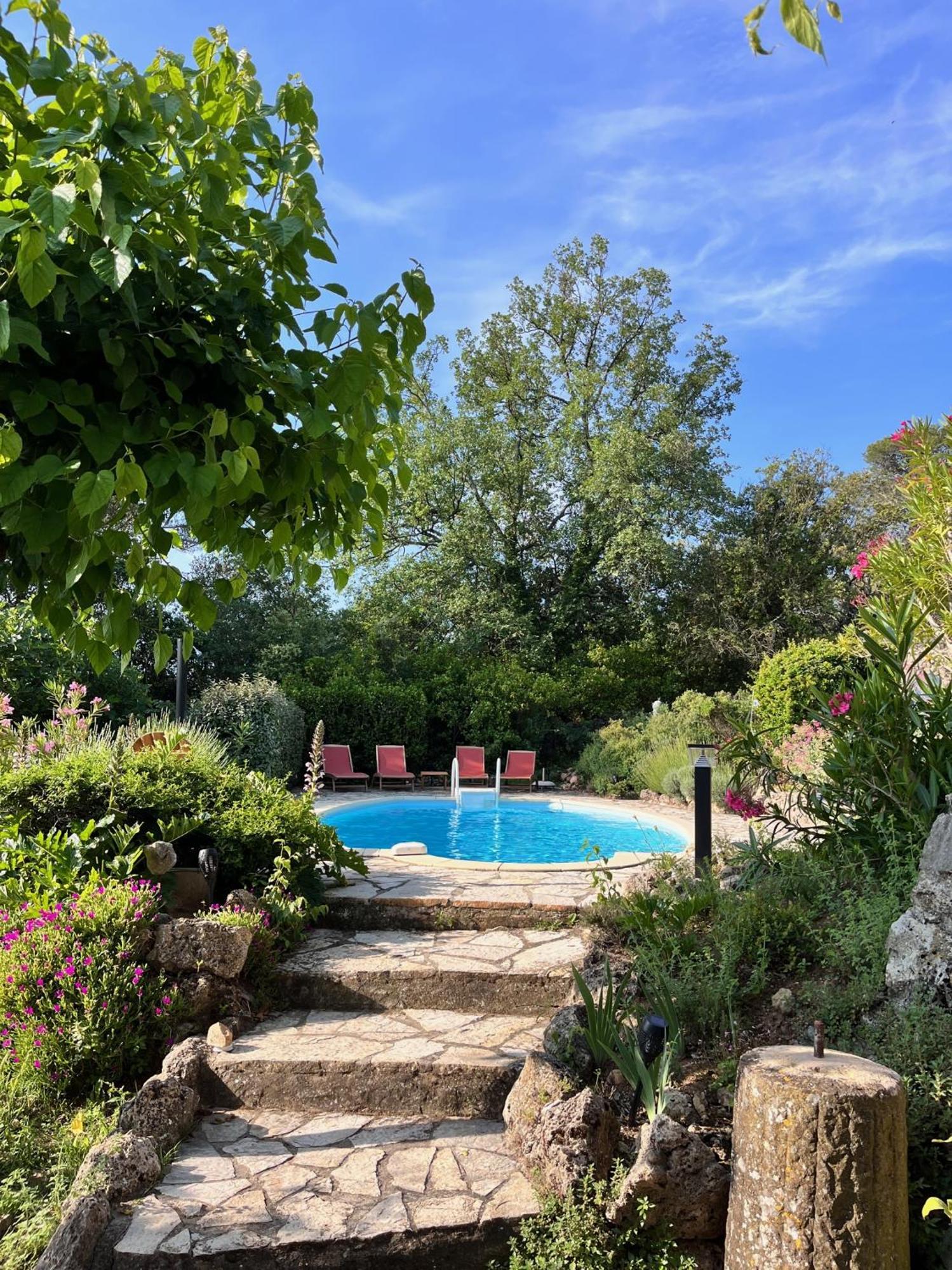 La Parenthese Du Var - Chambre D'Hotes Petits Dejeuners Inclus Et Terrasse Ombragee Saint-Antonin-du-Var Extérieur photo